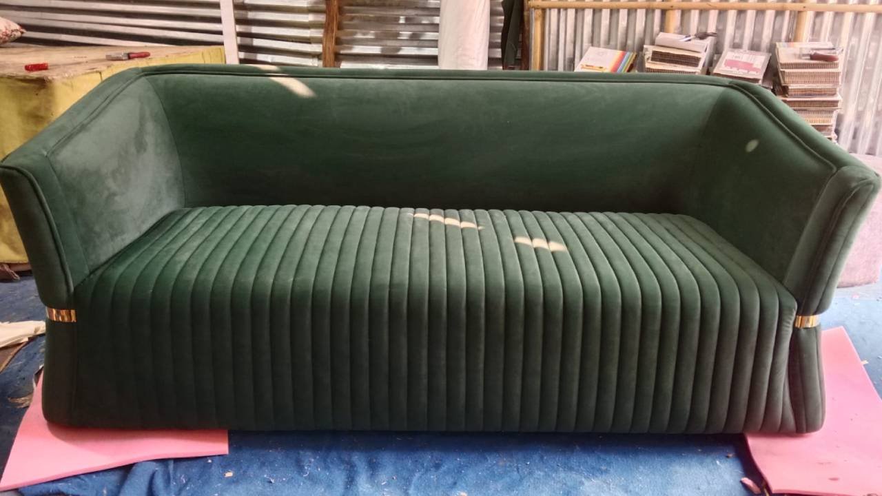Hind Sofa Repair